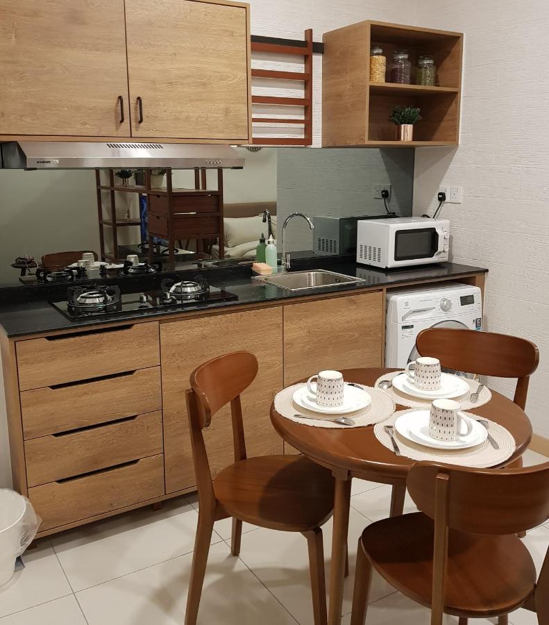Timurbay Studio Apartment Facing Beautiful Beach Kuantan Extérieur photo